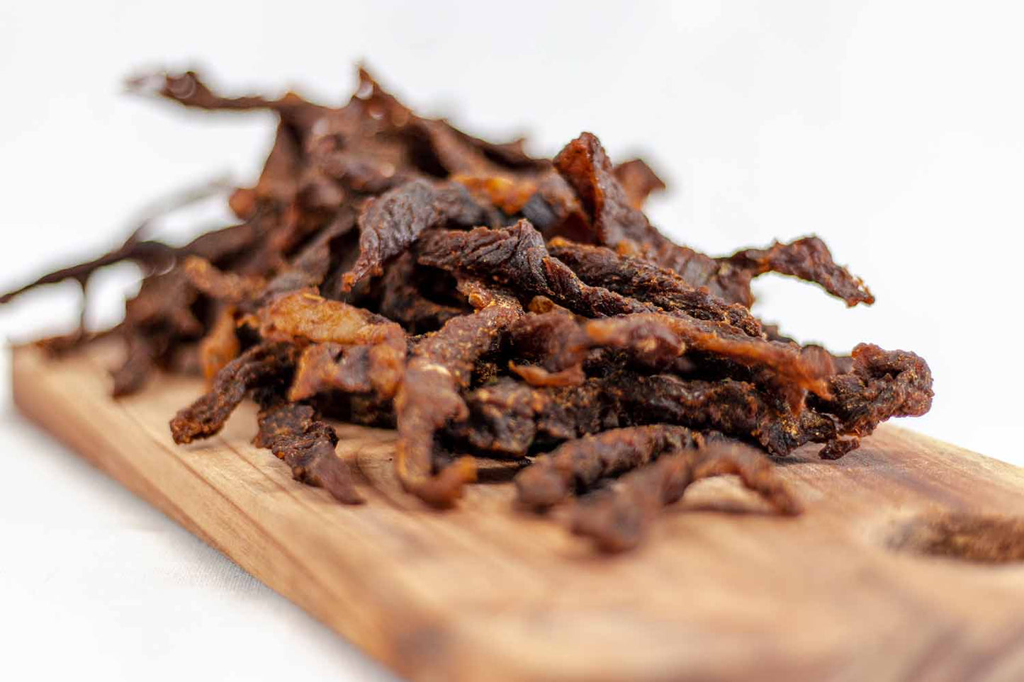 Binge Beef Chili Bites Biltong Product side view. Free Delivery on orders over R450.