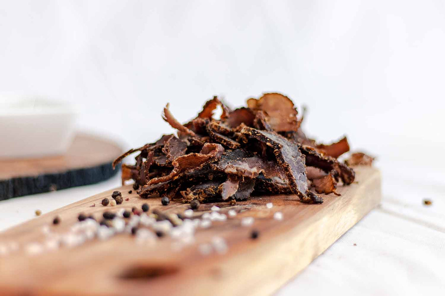 Binge Beef Lean Sliced Biltong Product side view. Free delivery on orders over R450.
