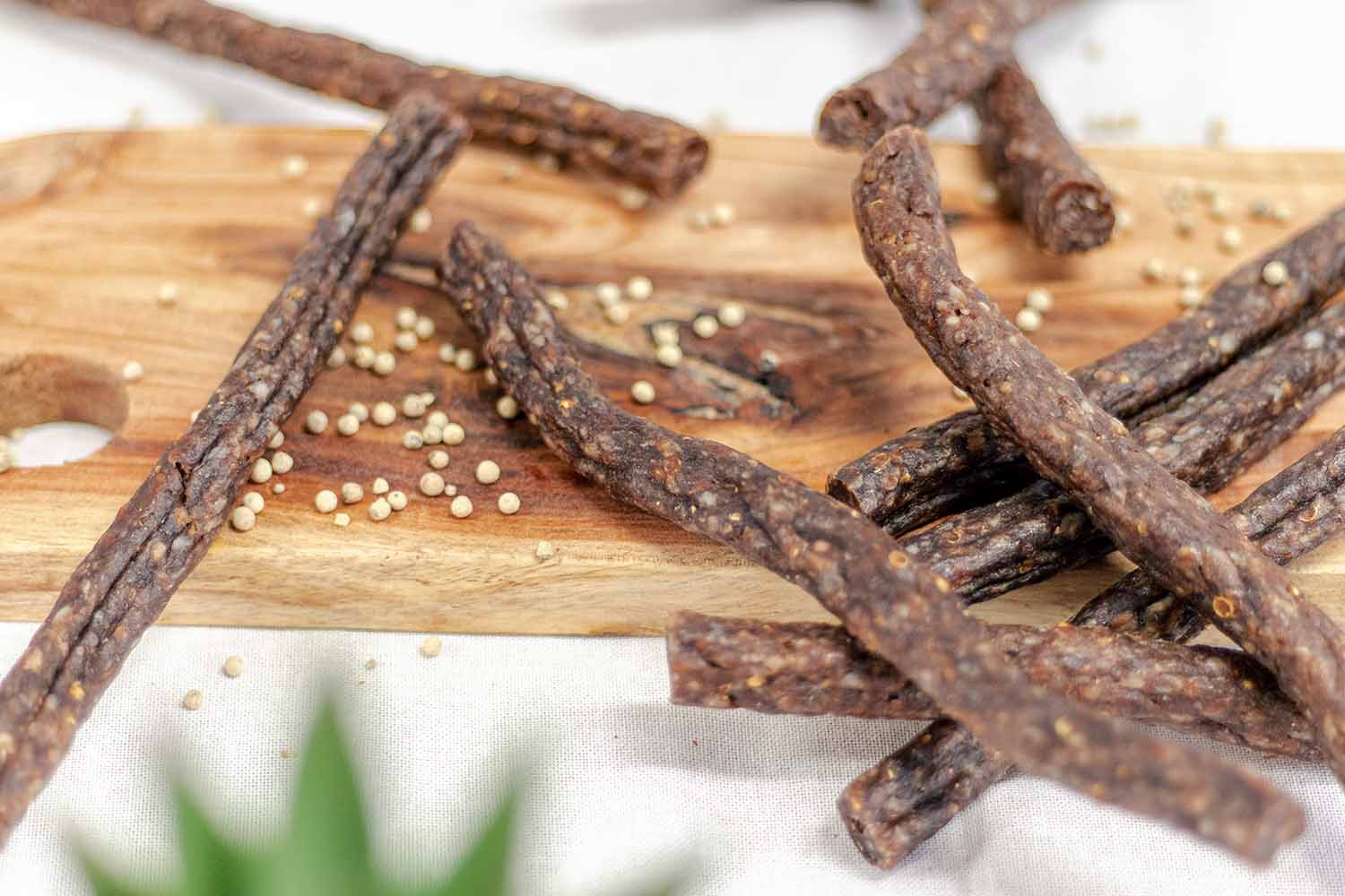 Binge Beef Dry Wors Biltong Product top view. Free Delivery on orders over R450.